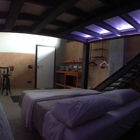 B2In Suite & Office Capriate San Gervasio Exterior foto