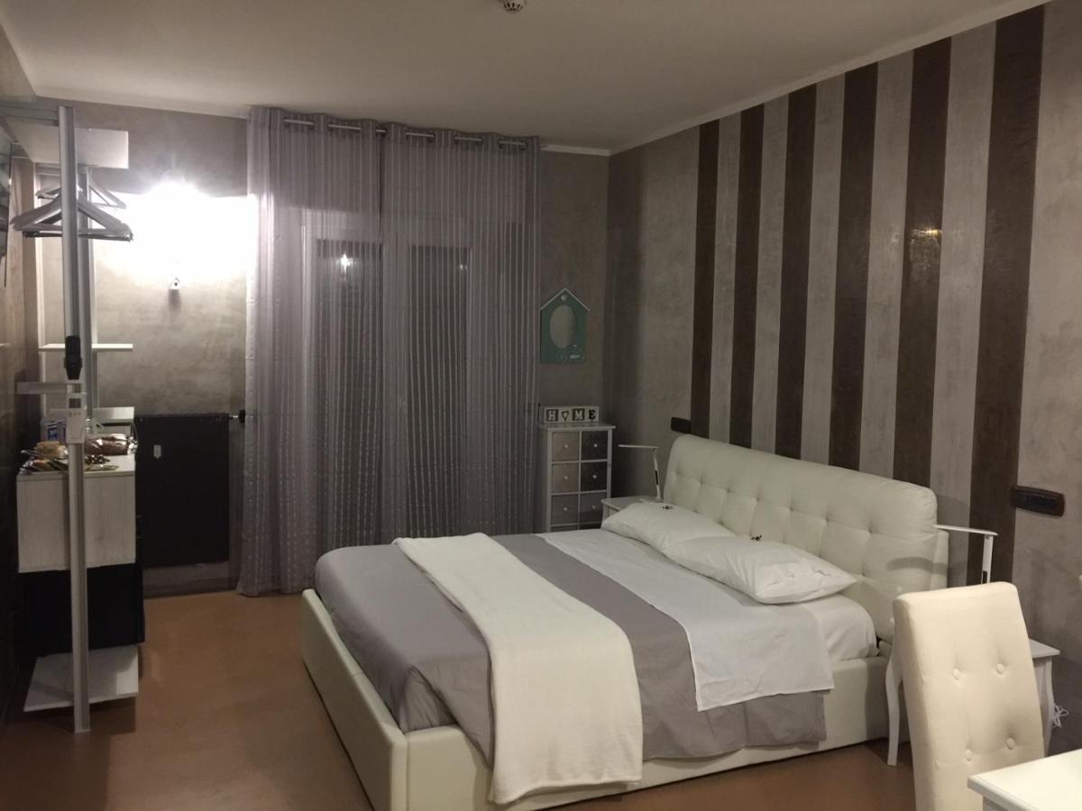 B2In Suite & Office Capriate San Gervasio Exterior foto