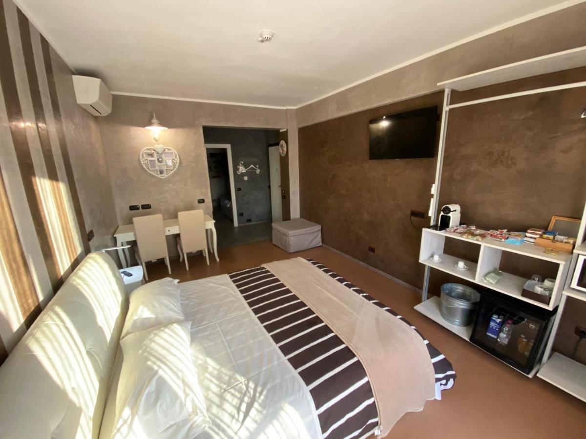 B2In Suite & Office Capriate San Gervasio Exterior foto