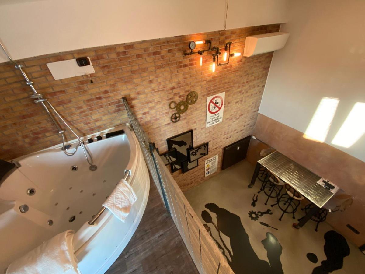 B2In Suite & Office Capriate San Gervasio Exterior foto