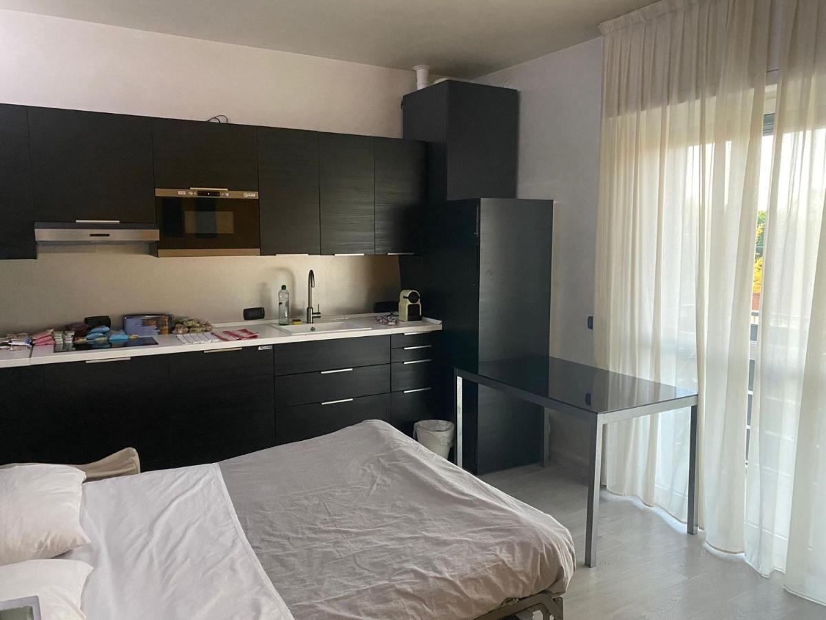B2In Suite & Office Capriate San Gervasio Exterior foto