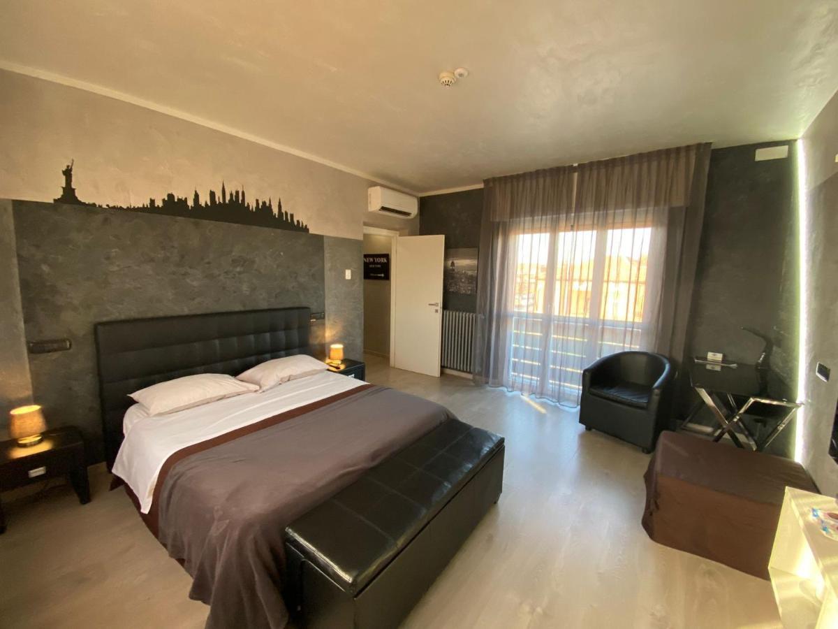 B2In Suite & Office Capriate San Gervasio Exterior foto