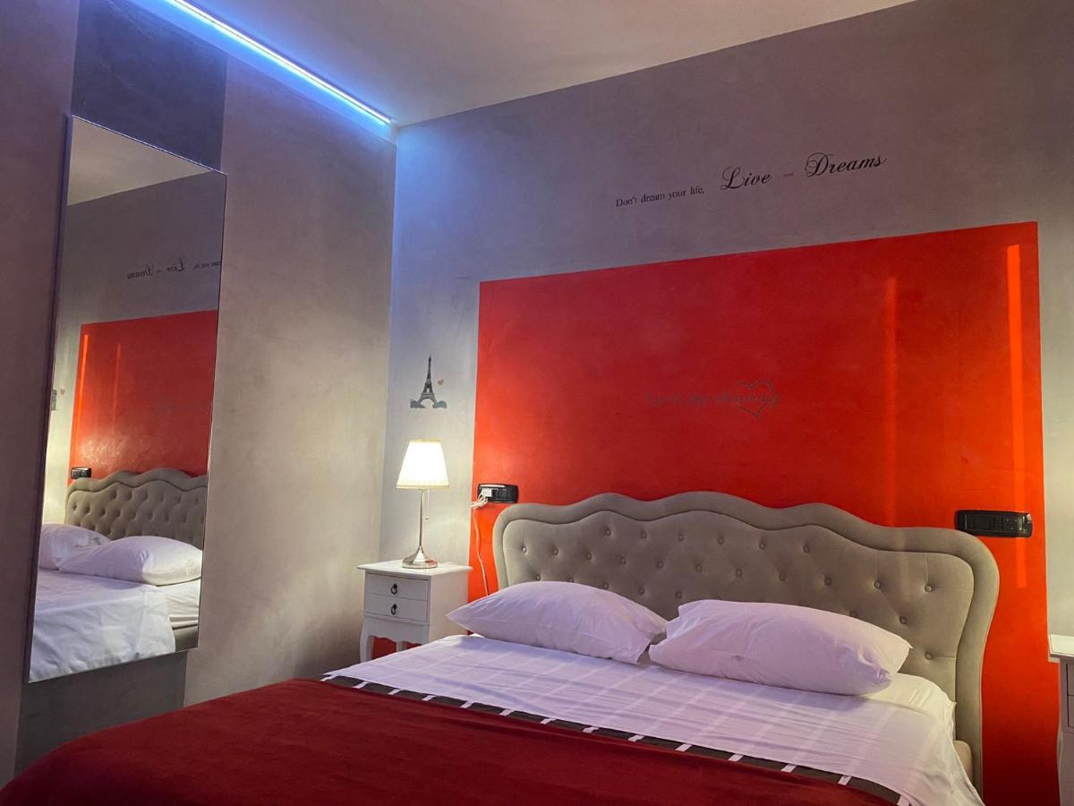 B2In Suite & Office Capriate San Gervasio Exterior foto