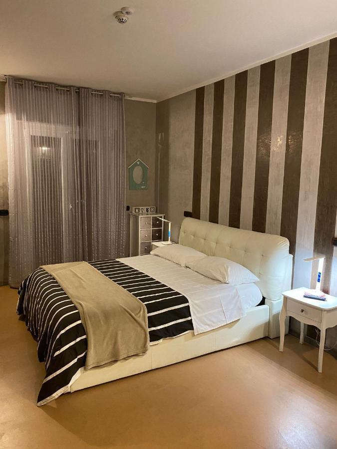 B2In Suite & Office Capriate San Gervasio Exterior foto